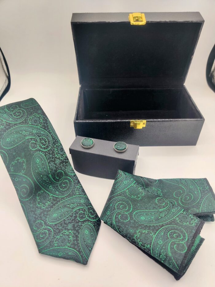 Emerald Elegance Tie Set